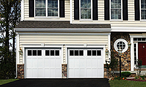 Kanata Craft Series Upwardor® Garage Door